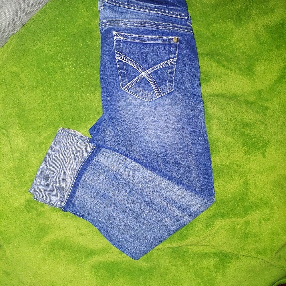 Wallflower juniors capris